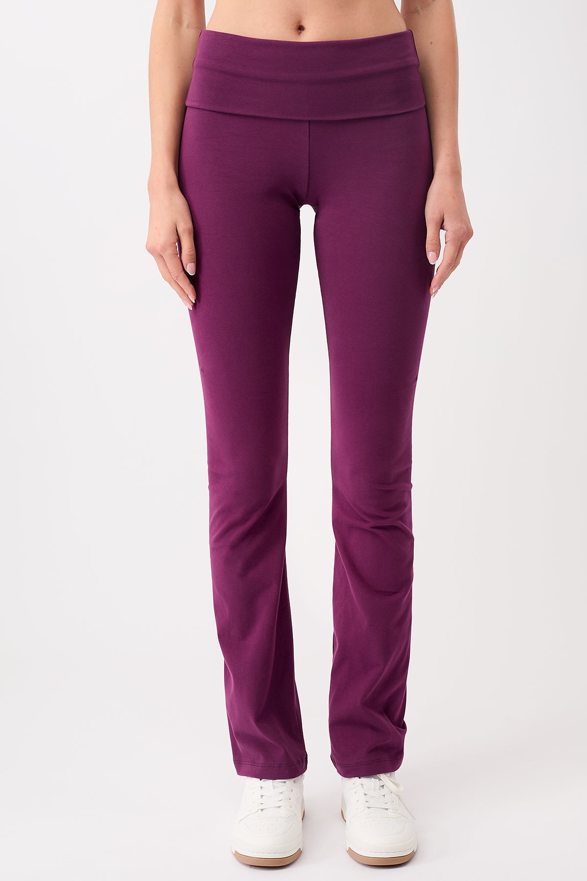 Classic Rolldown (Black Plum), GOTS