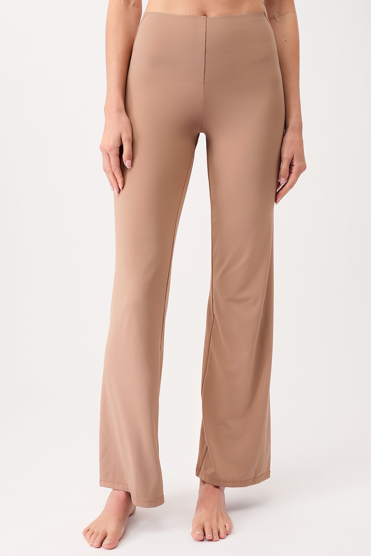 Flared Workout Pants (Curtado)