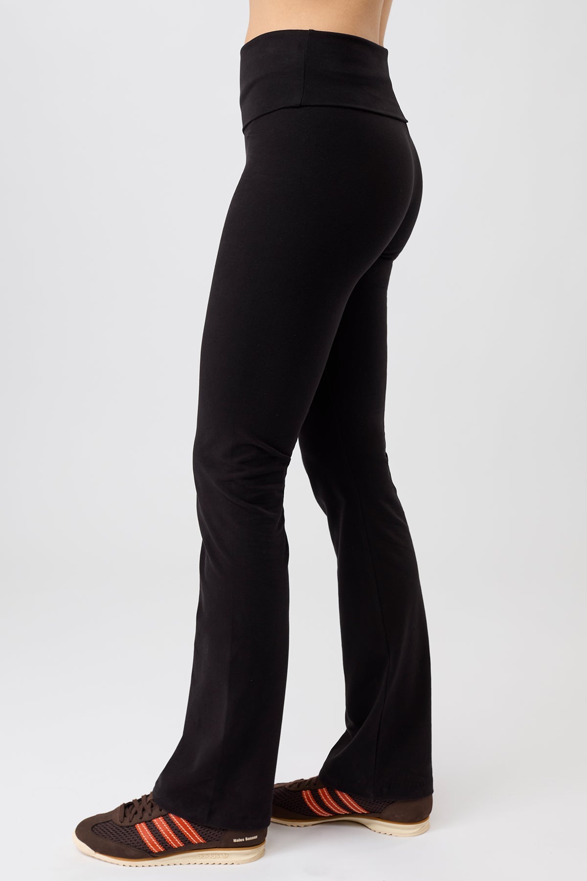 Classic Rolldown (Black), GOTS