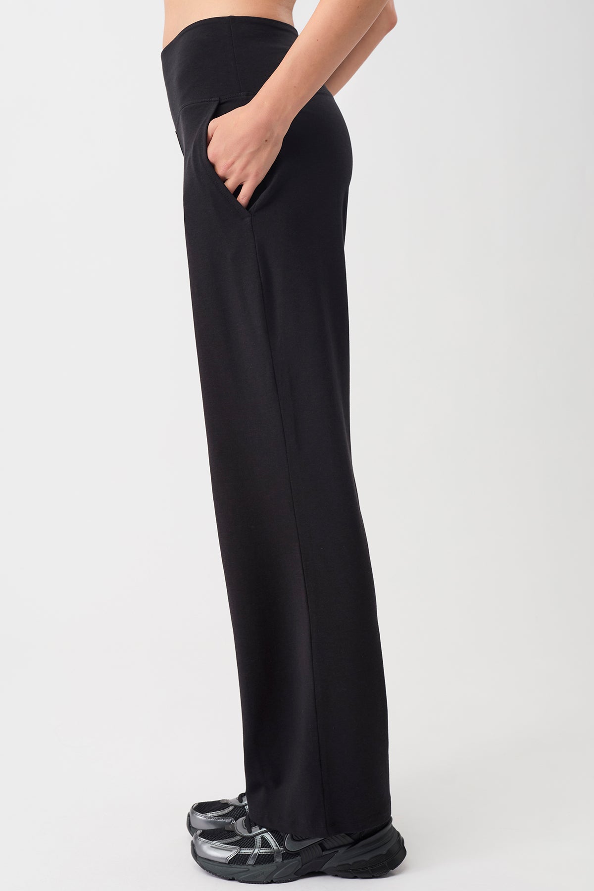 Wide Leg Workout Pants (Black)