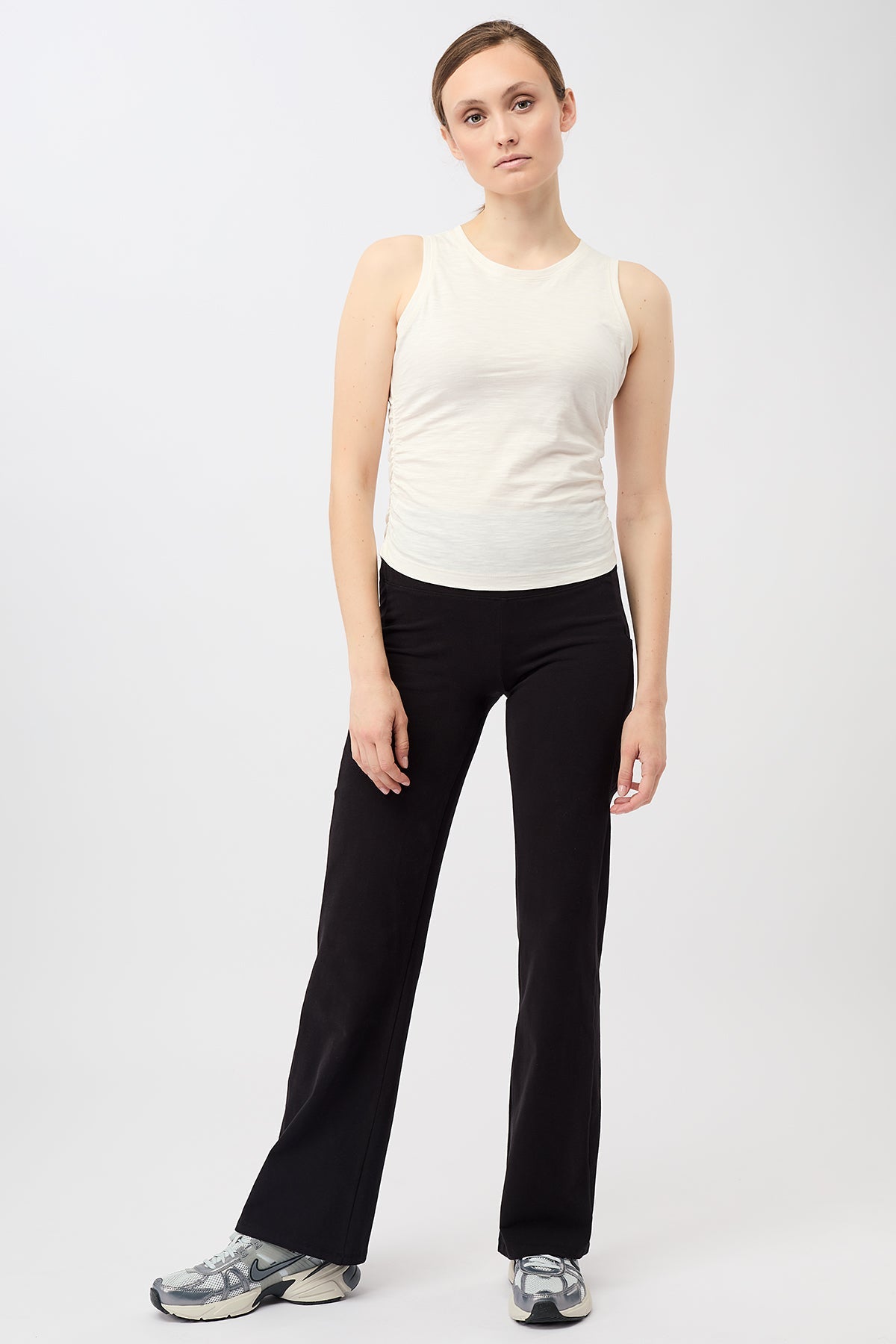 Cropped Ruffled Top (White)