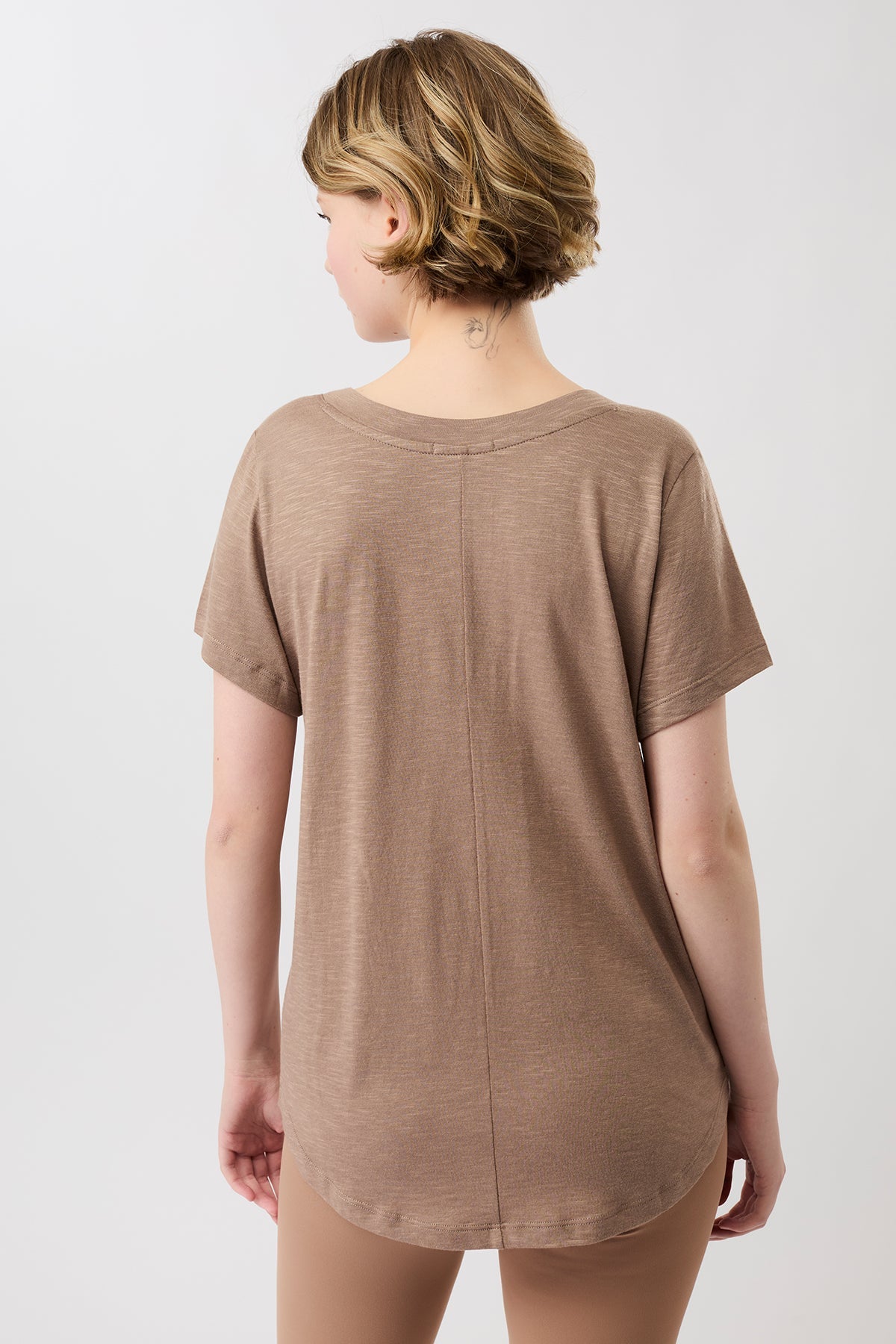 The New V-Neck (Curtado)