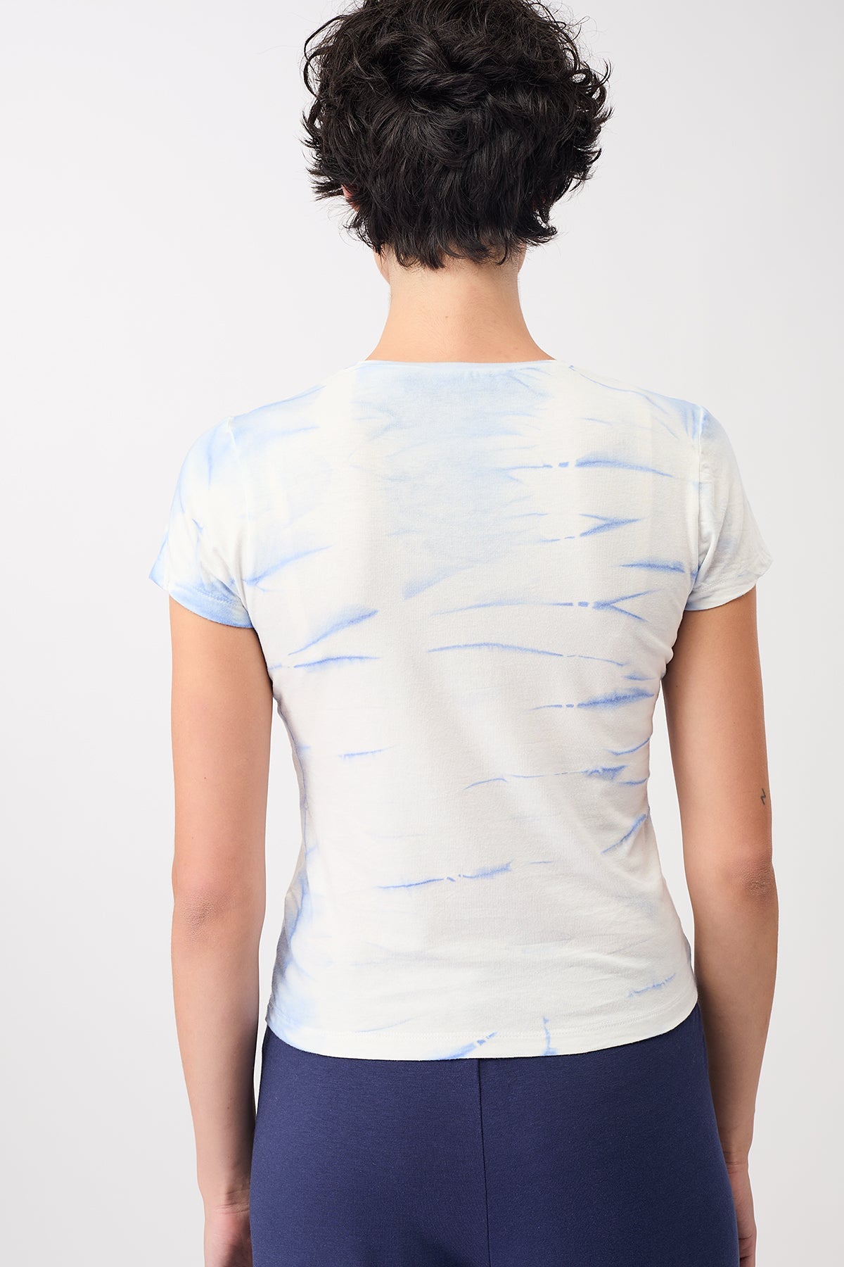 Batik T-Shirt (Tie-Dye Blue)