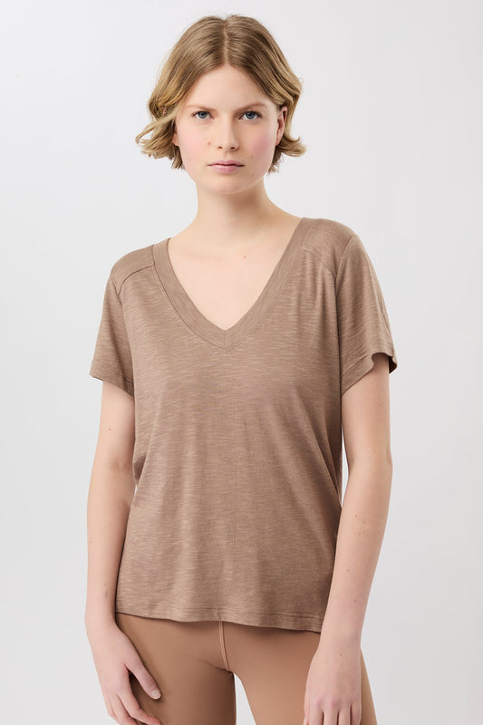 The New V-Neck (Curtado)